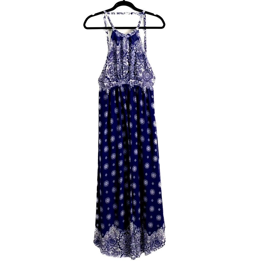 Aakaa Floral Medallion Printed Maxi Dress